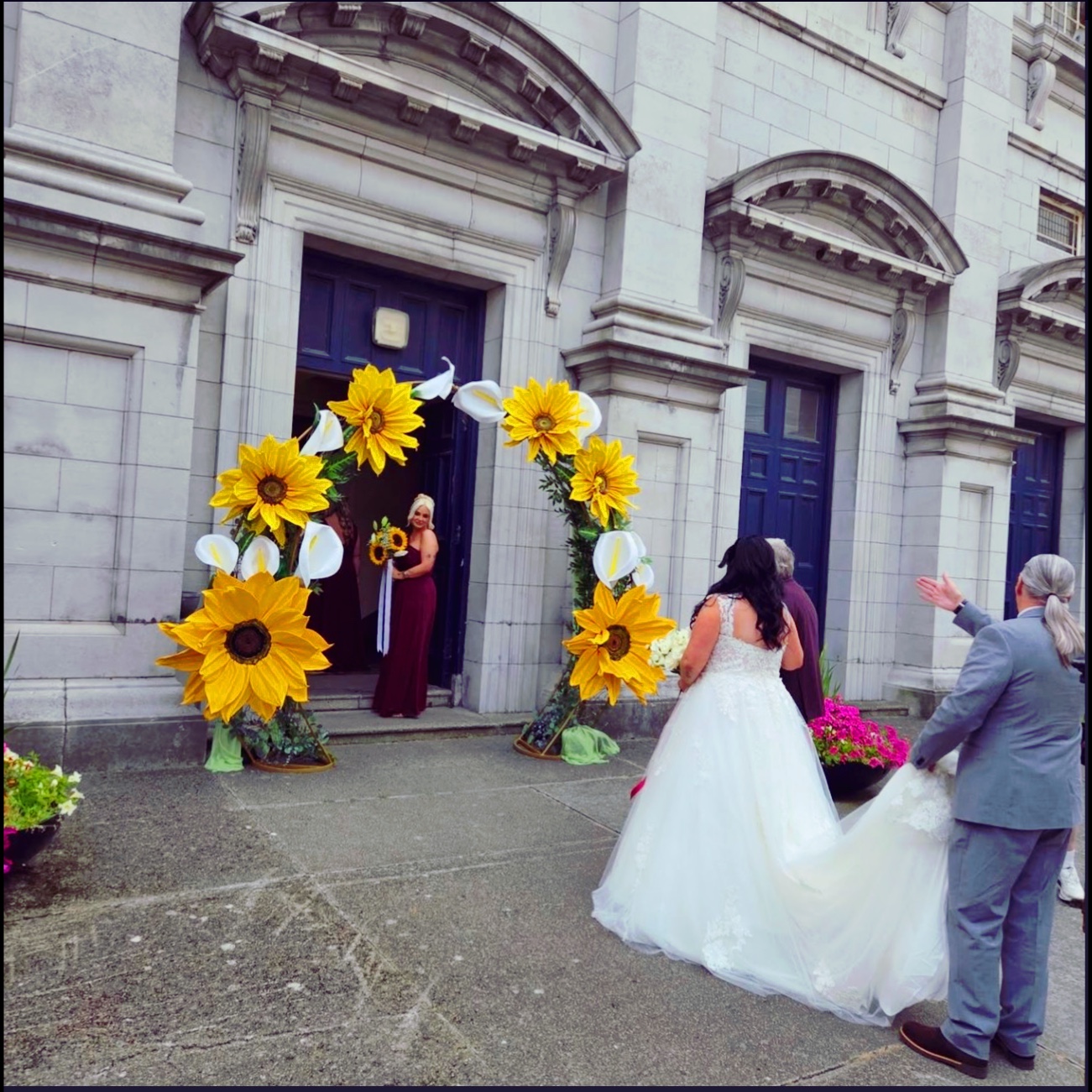 Giant Flowers Ireland Featured on weddingsonline